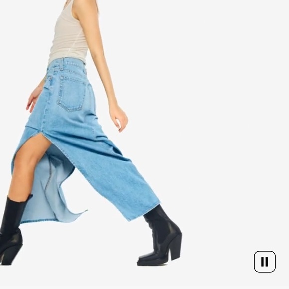 MOTHER - PETITES The Lil' Fun Dip Slice Maxi Skirt - Picture 4 of 4